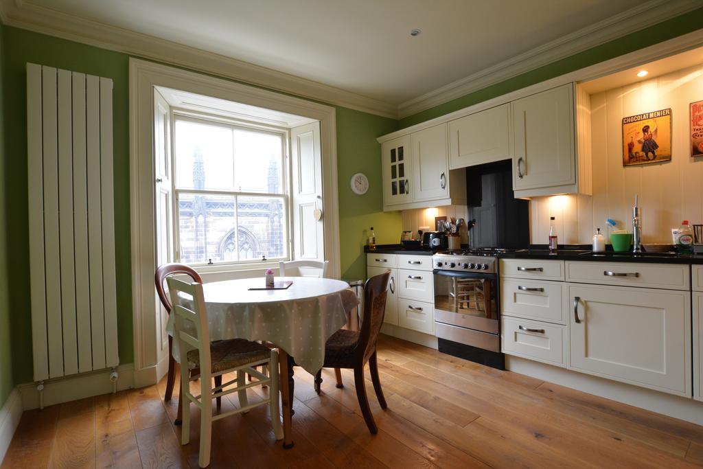 Appartamento Royal Mile Elegance - Space & Luxury Edimburgo Esterno foto